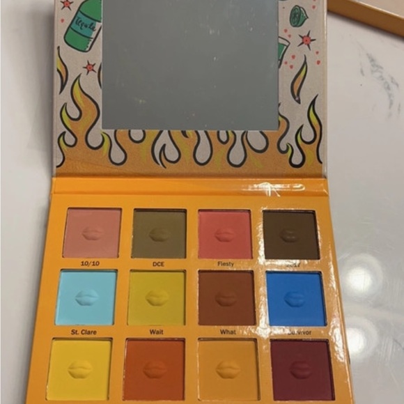 Spoiled Cosmetics hell on wheels pallet - Picture 5 of 11